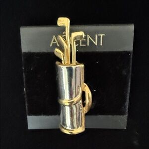 Vintage Gold and Silver Golf Bag Brooch with Moveable Clubs